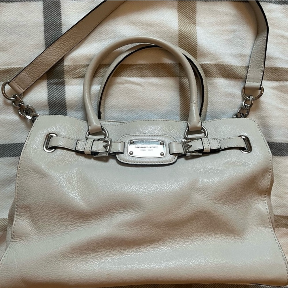 Michael Kors Leather Satchel with Adjustable Strap. Like NEW